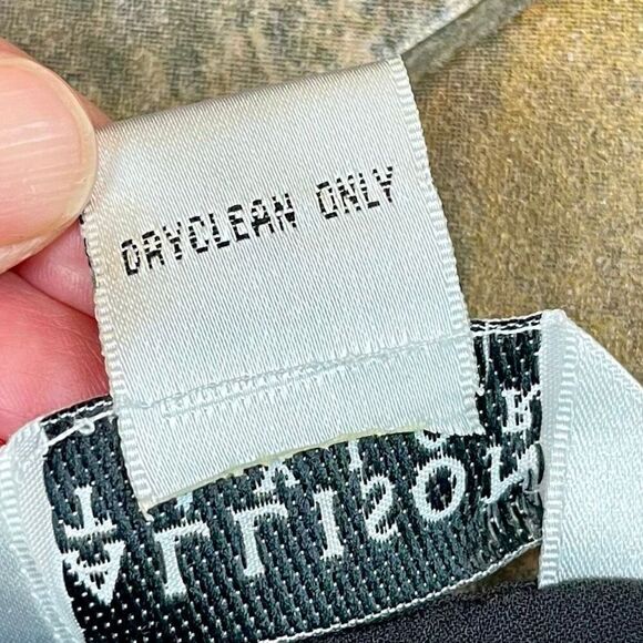 Allison Taylor Black V-neck 100% Silk Blouse XL - Picture 10 of 10